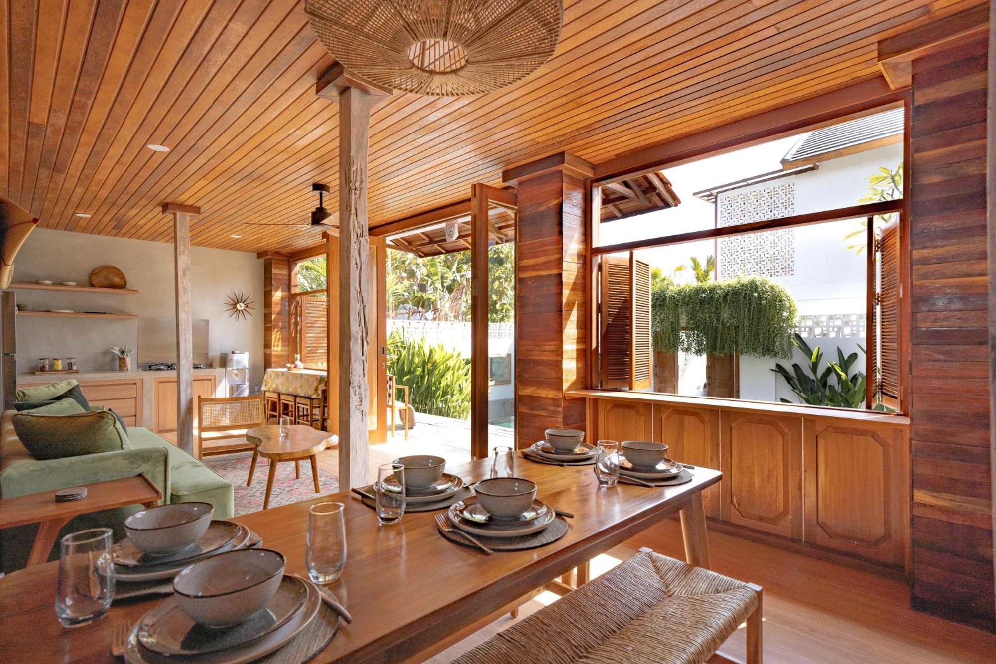 Pau Hana Villa *