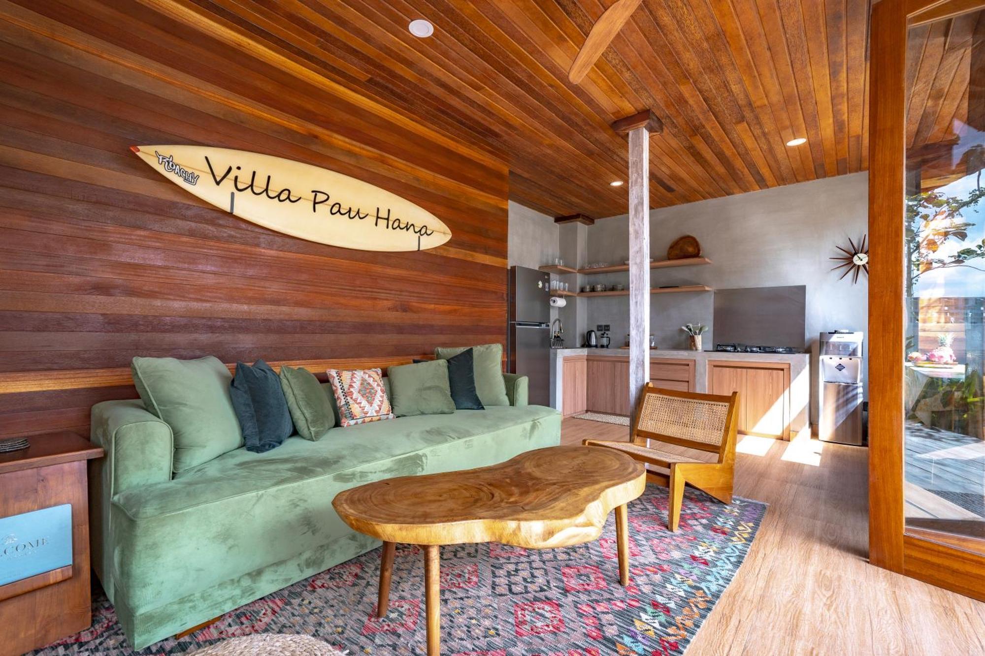 Pau Hana Villa Uluwatu